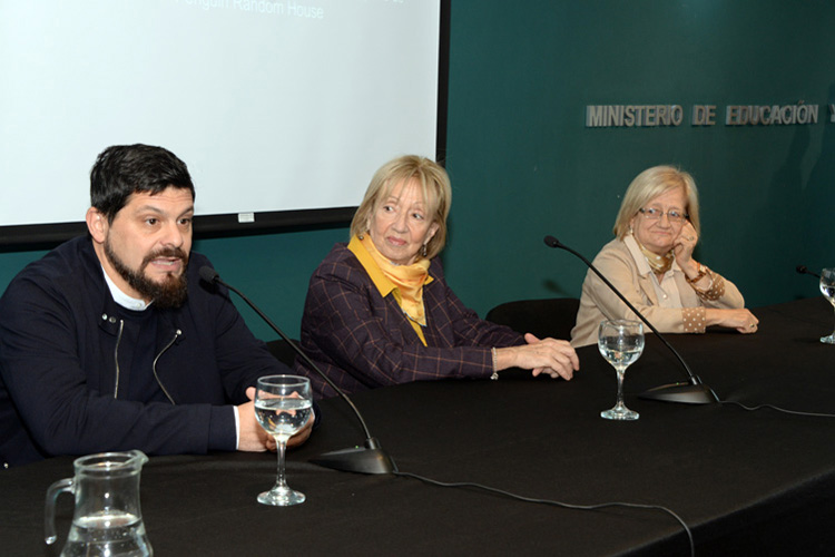 autoridades presentes