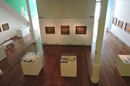 Sala del Museo Figari