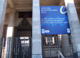 Entrada de la Biblioteca