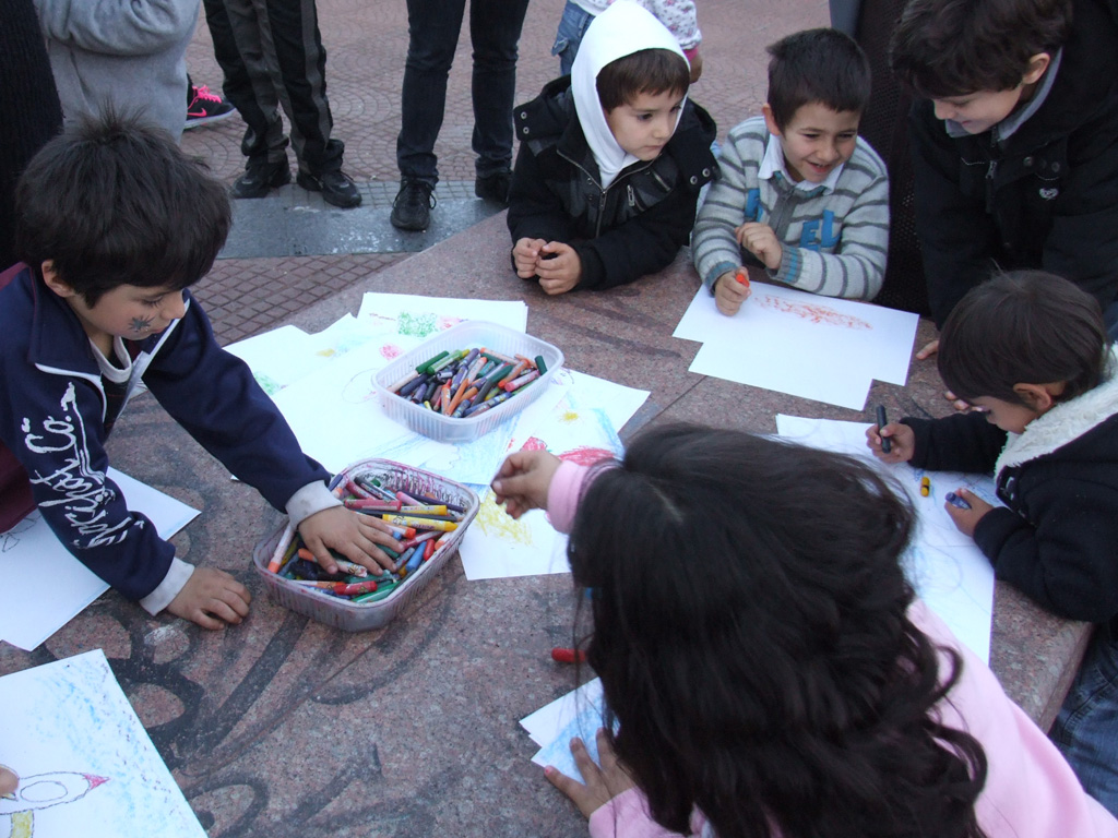 Taller dibujo ninos plaza san fernando
