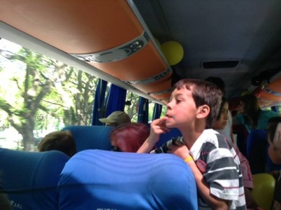 Niño comiéndose las uñas