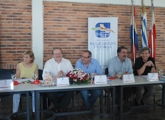 mesa de autoridades