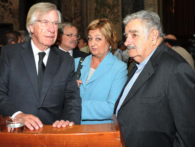 Astori, Ehrlich, Kechichian y Mujica