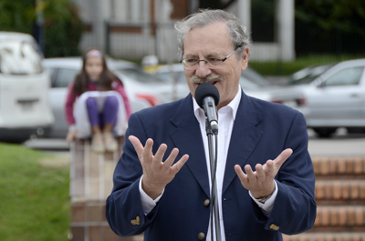 Ehrlich en Homenaje a  Varela